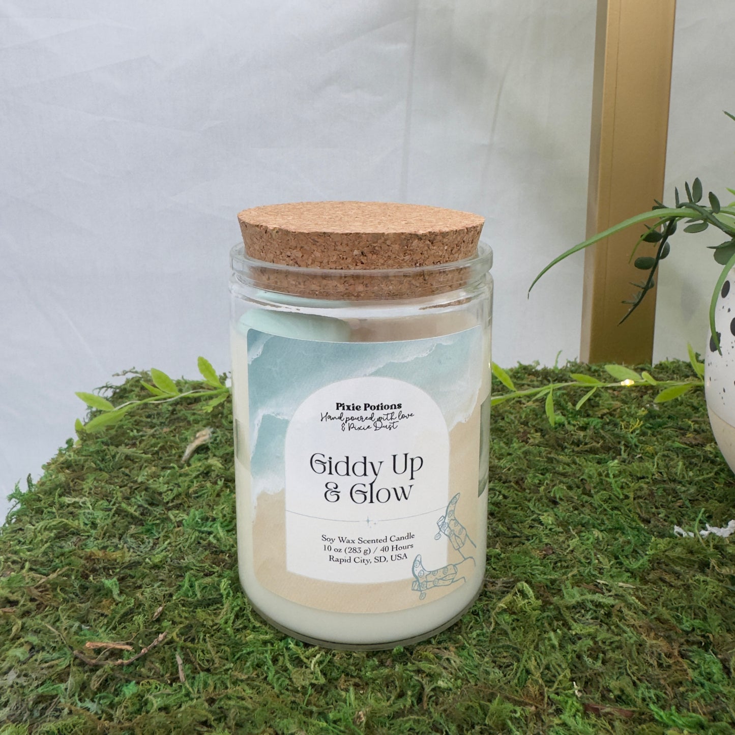 Giddy Up & Glow 10oz candle