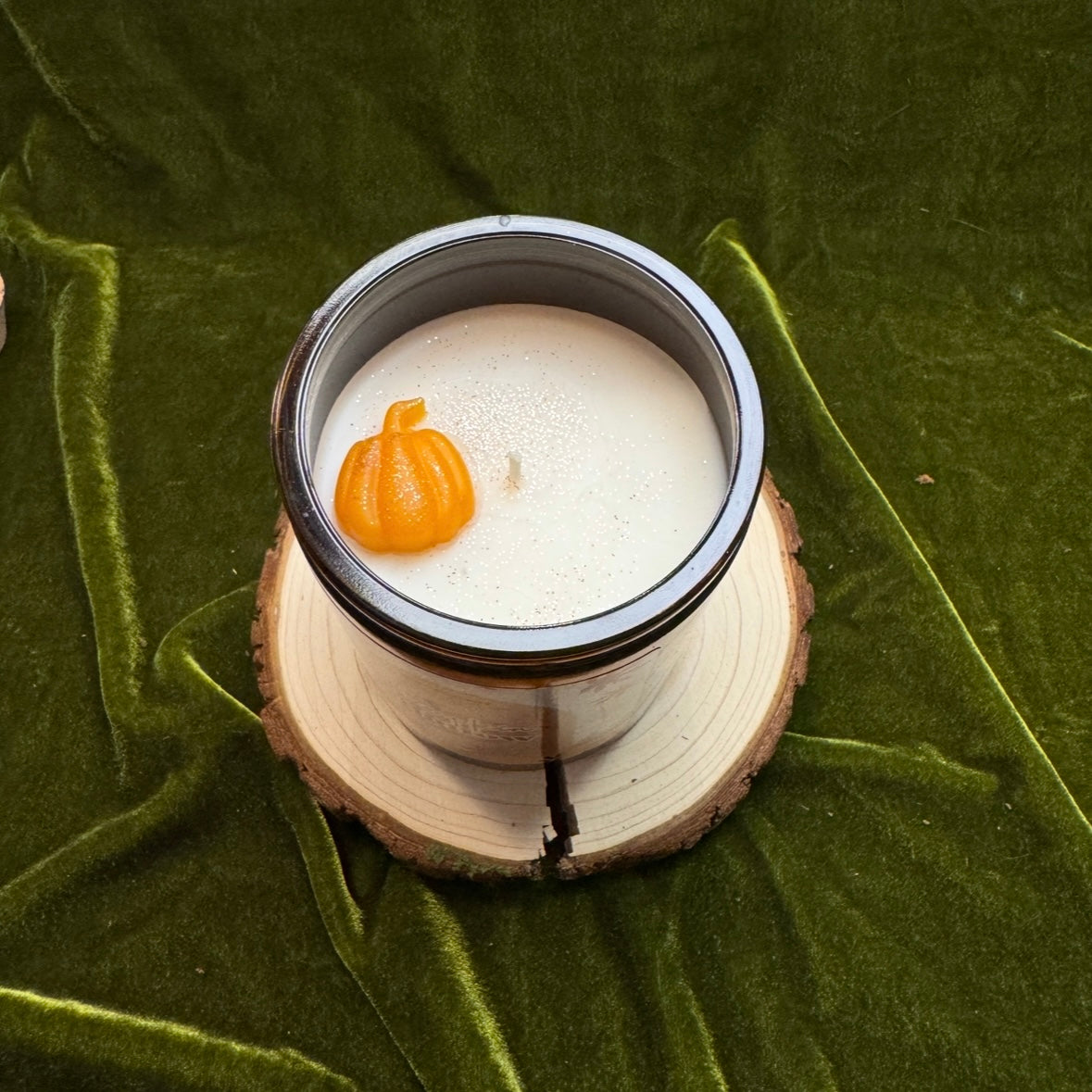 Pumpkin Hollow 10oz Candle